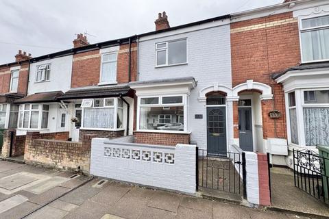 2 bedroom terraced house to rent, Columbia Road, Grimsby DN32