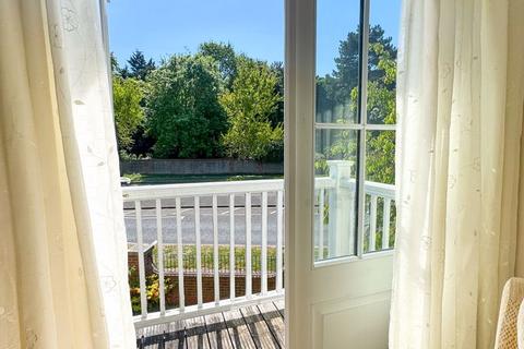 1 bedroom retirement property for sale, Gerard Lodge, Bognor Regis