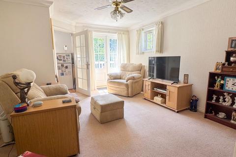 1 bedroom retirement property for sale, Gerard Lodge, Bognor Regis