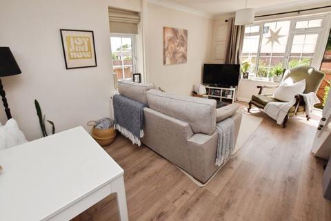 2 bedroom end of terrace house for sale, Gloucester Road, Exeter
