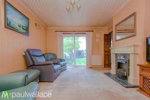2 bedroom semi-detached bungalow for sale, Langfield Close, Nazeing