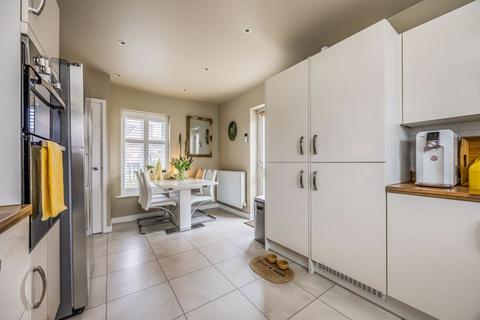 4 bedroom detached house for sale, Pearmain Parade, Waterlooville