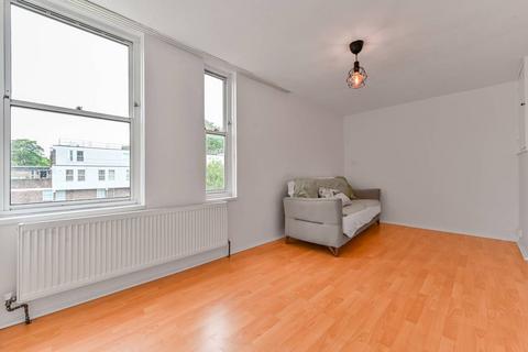 1 bedroom maisonette to rent, Upper Gulland Walk, Islington, London, N1