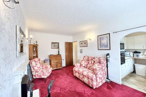 1 bedroom apartment for sale, Gloddaeth Avenue, Llandudno