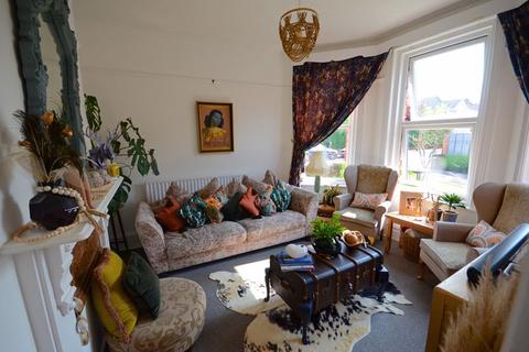 4 bedroom semi-detached house for sale, Kings Road, Bournemouth BH3