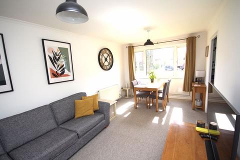 2 bedroom apartment for sale, Thame