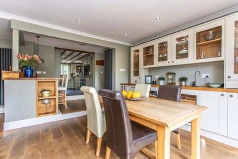 4 Cricketfield, Newick, Lewes, BN8 4LL