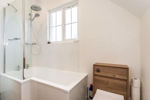 4 Cricketfield, Newick, Lewes, BN8 4LL