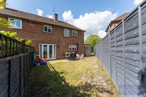 84 Elizabeth Crescent, East Grinstead, RH19 3JQ