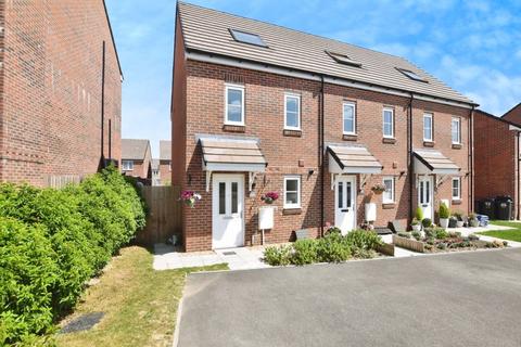 46 Adlam Way, Salisbury, SP2 9FW