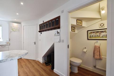 46 Adlam Way, Salisbury, SP2 9FW