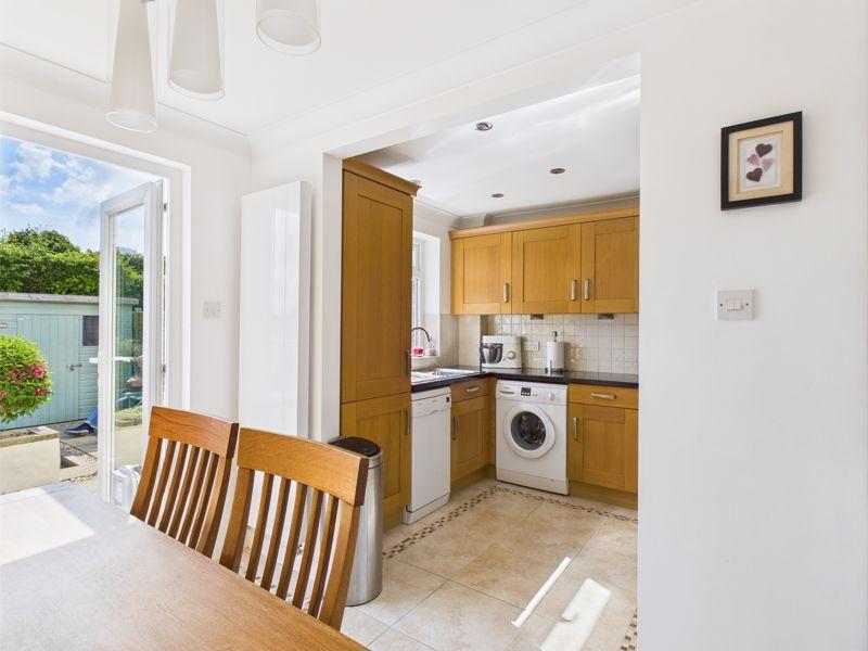 Dining area to...