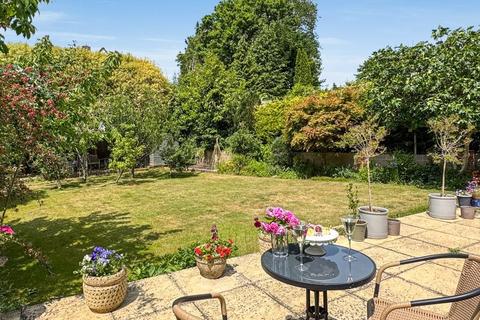 5 bedroom detached house for sale, Brackendale Road, Camberley GU15