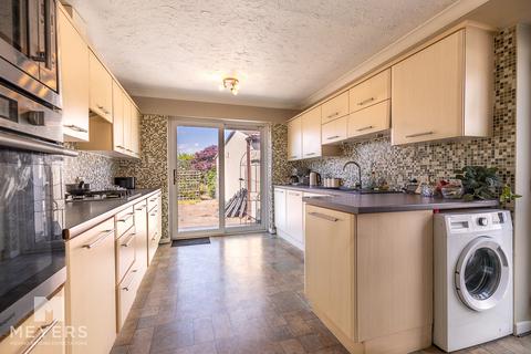 3 bedroom detached bungalow for sale, Columbia Trees Lane, Bournemouth, BH10 4AZ