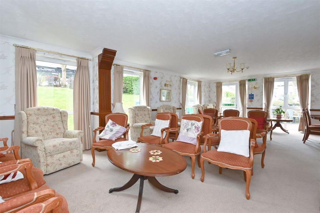 Communal Lounge