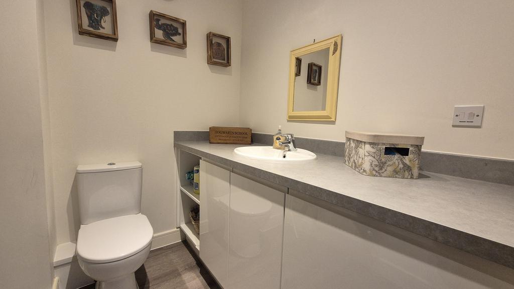 Downstairs Toilet/Utility