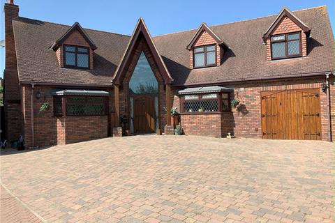 4 bedroom detached house for sale, Wigmore Lane, Bedfordshire LU2