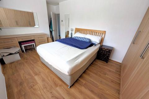 89 Dunkery Road, Manchester, M22 0WR