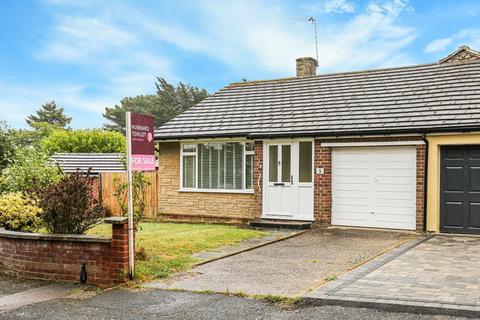5 Greystone Close, South Croydon, CR2 8PP
