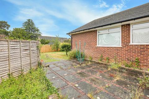 5 Greystone Close, South Croydon, CR2 8PP