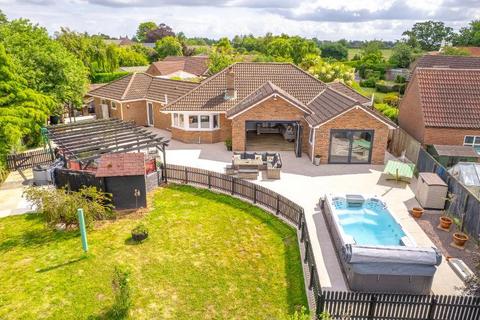 3 Bramble Close, Long Sutton, Spalding, PE12 9FL