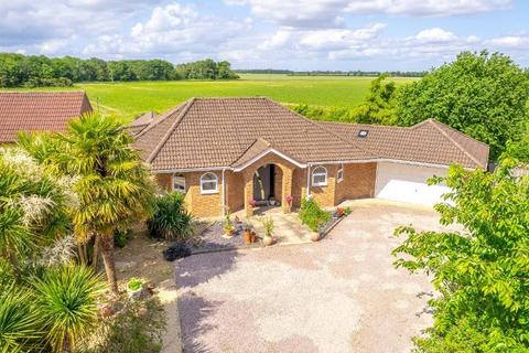 3 Bramble Close, Long Sutton, Spalding, PE12 9FL