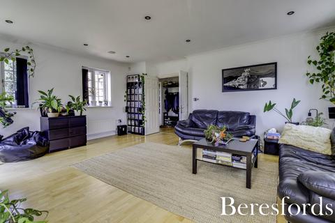 2 bedroom apartment for sale, Osborne Heights, Warley, CM14