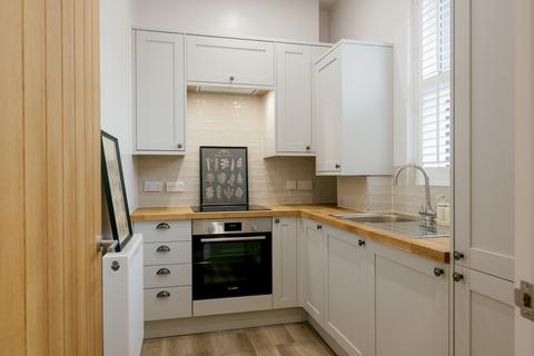 1 bedroom apartment for sale, Clevedon Terrace, Bristol BS6