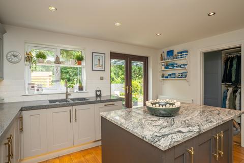 72 Alness Drive, York, YO24 2XZ