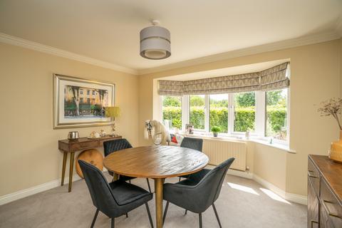 72 Alness Drive, York, YO24 2XZ