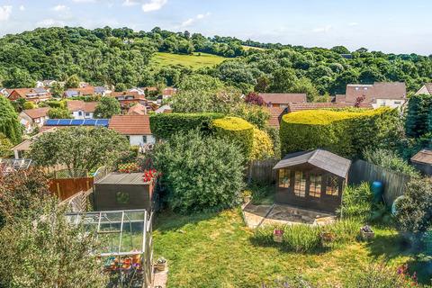 30 Aldrin Road, Exeter, EX4 5DN