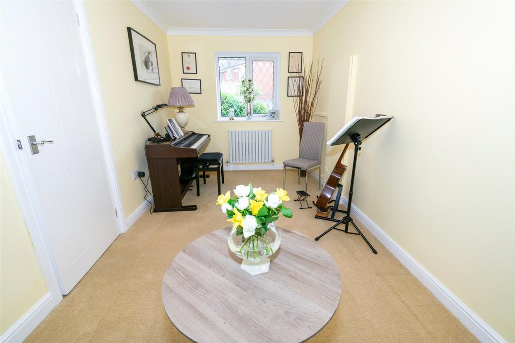 Study/Family Room