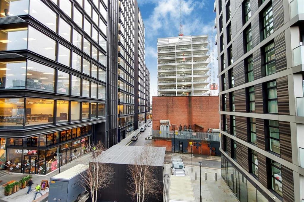 Fdc4025f6df40c765bae6f5acf7c78f7 full.jpg