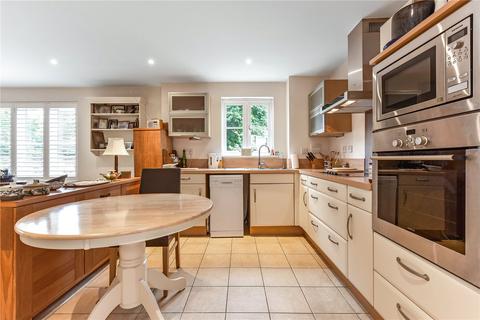 2 bedroom apartment for sale, St. Agnes Place, Chichester, West Sussex, PO19
