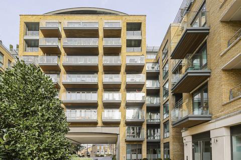 Kew Bridge Road, Brentford TW8