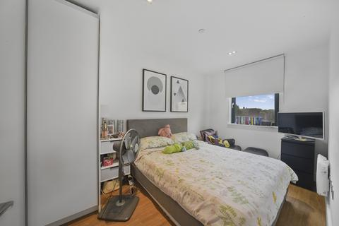 2 bedroom apartment for sale, Red Lion Square, Wandsworth High Street, Wandsworth, SW18