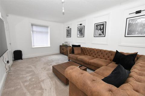 3 bedroom semi-detached house for sale, Cricklegate, Leeds, West Yorkshire