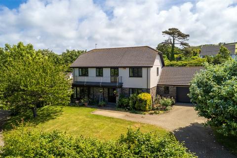 5 bedroom detached house for sale, Sycamore Close, Instow, Bideford, EX39