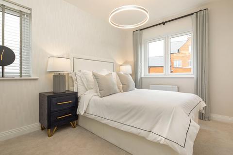 2 bedroom semi-detached house for sale, Plot 716, Swithun – Phase A at Kings Barton at Monarchs Mead granadiers road, winchester, so22 6gr SO22 6GR