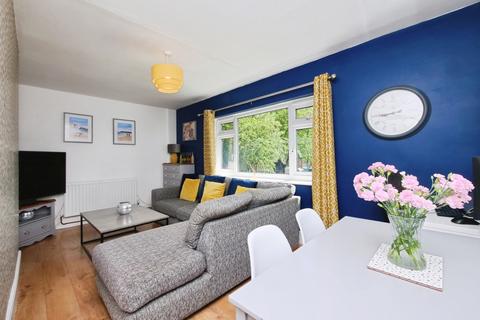 30 Baildon Close, York, YO26 4LR