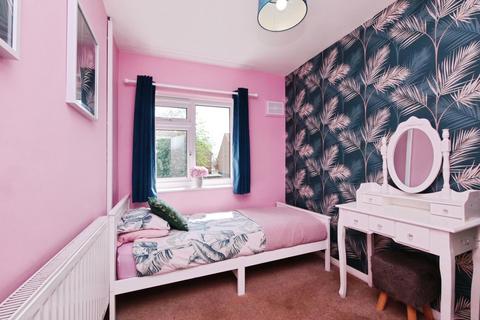 30 Baildon Close, York, YO26 4LR