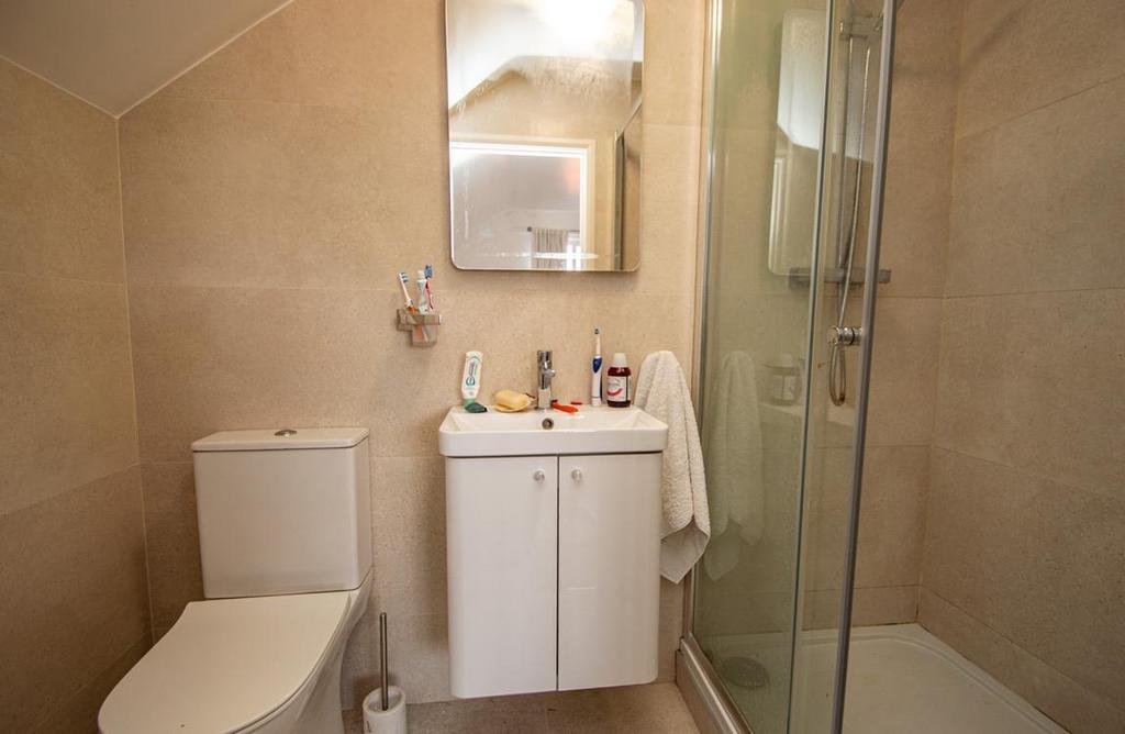 Ensuite