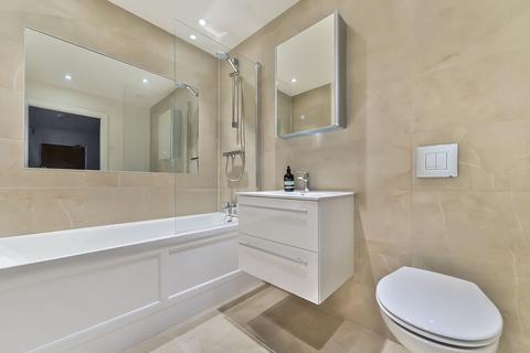Flat 3, 1b Cricket Green, Mitcham, CR4 4LB