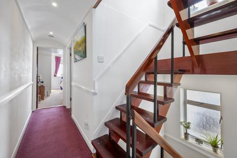 undefined, Amity Grove, West Wimbledon SW20