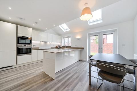 Corn Road, Hertfordshire CM23