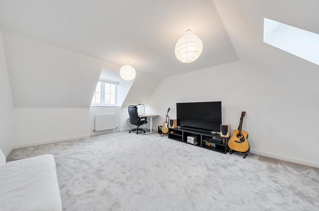 1301551-10-683eea...