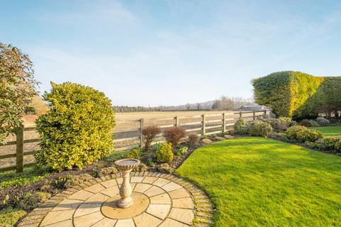 5 bedroom detached house for sale, Long Meadow Close, Princes Risborough HP27