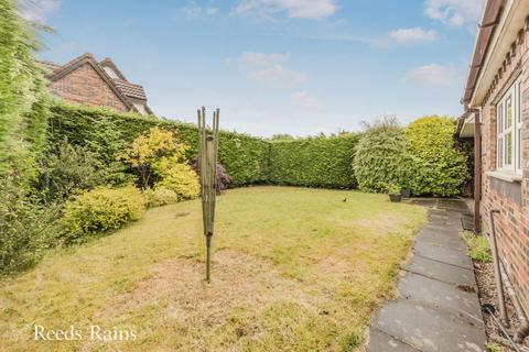 undefined, Home Farm Avenue, Cheshire SK10