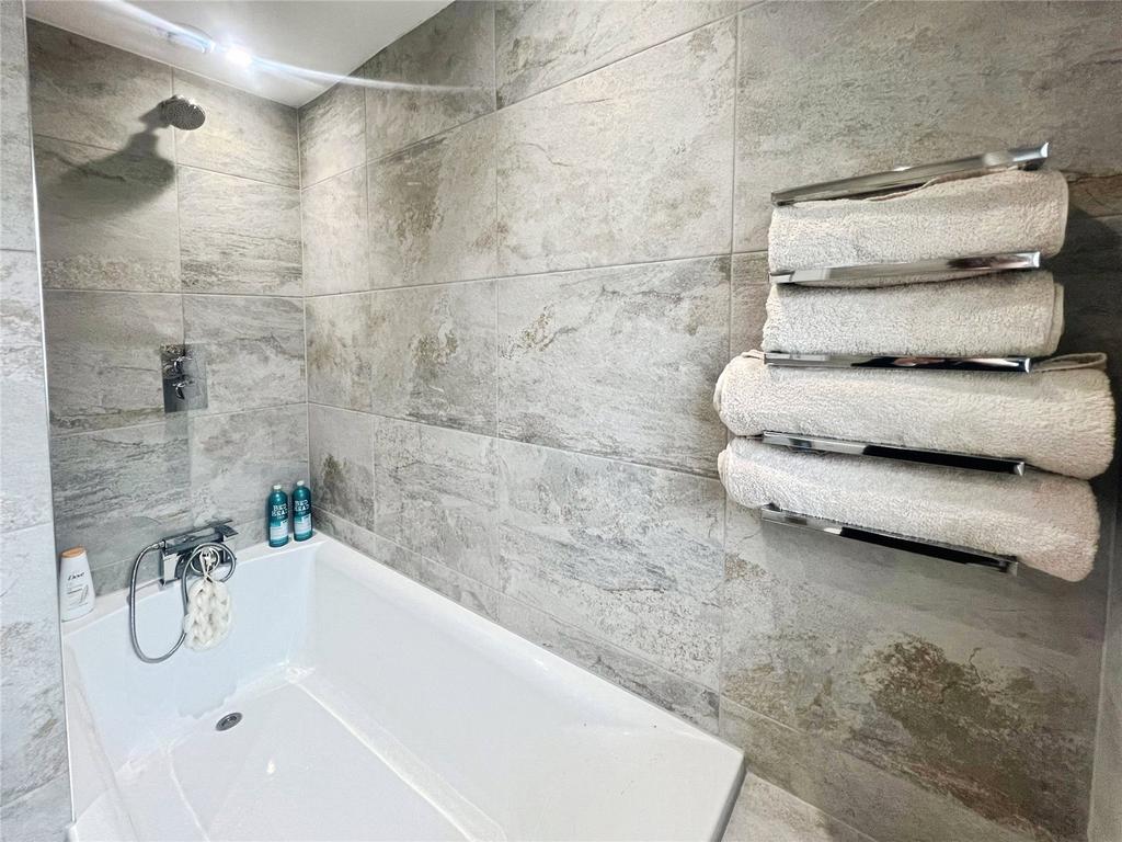 Bathroom (2)