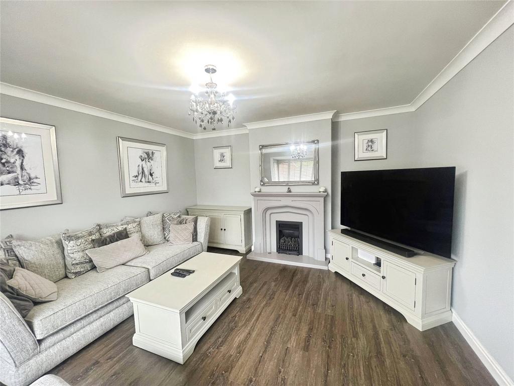 Reception Room (2)